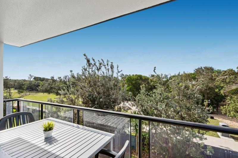 San Marino By The Sea Apartments Marcoola Exterior photo